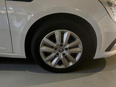 renault, megane, sedan 1.3 tce joy edc, otomatik, benzin 2.el otomobil | renew 17