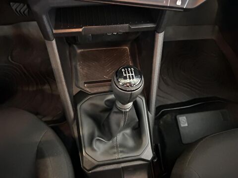 renault, duster, 1.2 mhev evolution advanced 4x4 (mild hybrid), manuel, benzin 2.el otomobil | renew 18