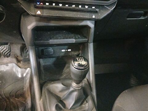 renault, duster, 1.2 mhev evolution advanced 4x4 (mild hybrid), manuel, benzin 2.el otomobil | renew 20