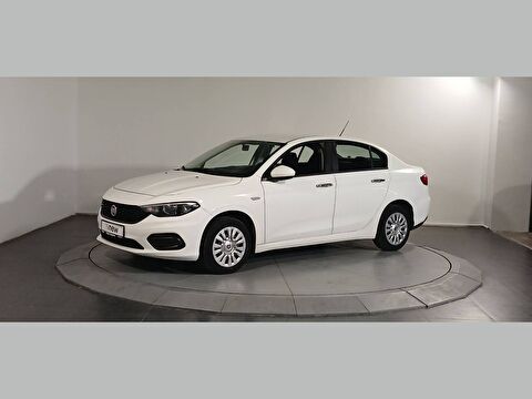 Sedan 1.4 Fire Easy, 2. el otomobil | renew