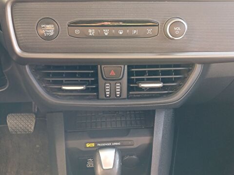 ford, tourneo courier, 1.0l ecoboost titanium, otomatik, benzin 2.el otomobil | renew 13