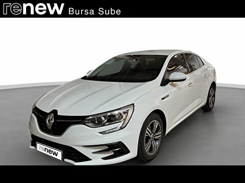 Sedan 1.3 TCe Touch EDC, 2. el otomobil | renew