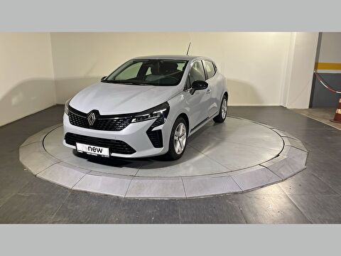Hatchback 1.0 TCe Evolution X-Tronic, 2. el otomobil | renew
