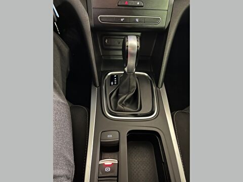 renault, megane, sedan 1.3 tce joy comfort edc, otomatik, benzin 2.el otomobil | renew 30