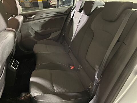 renault, megane, sedan 1.3 tce touch edc, otomatik, benzin 2.el otomobil | renew 30