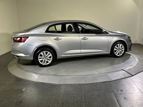 renault, megane, sedan 1.3 tce touch edc, otomatik, benzin 2.el otomobil | renew 17