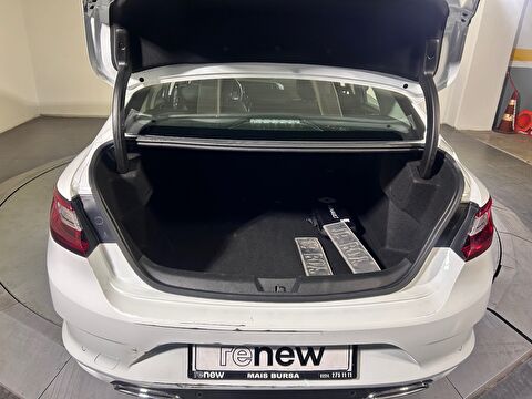 renault, megane, sedan 1.3 tce touch edc, otomatik, benzin 2.el otomobil | renew 32