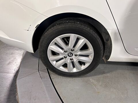 renault, megane, sedan 1.3 tce touch edc, otomatik, benzin 2.el otomobil | renew 30