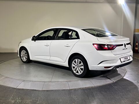 renault, megane, sedan 1.3 tce touch edc, otomatik, benzin 2.el otomobil | renew 17