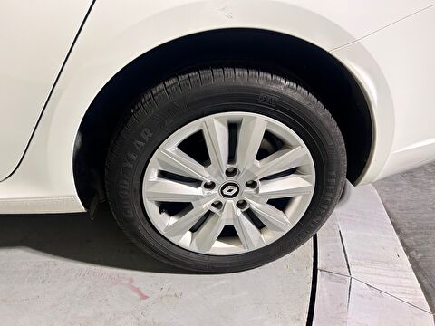 renault, megane, sedan 1.3 tce touch edc, otomatik, benzin 2.el otomobil | renew 31