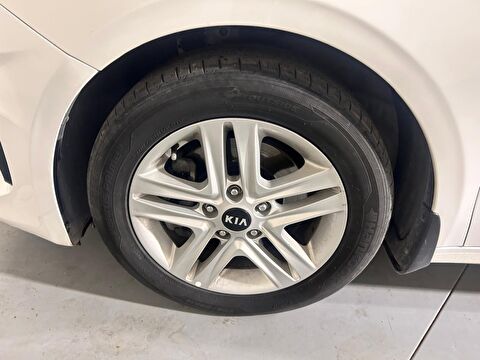 kia, cee'd, hatchback 1.6 crdı elegance dct, otomatik, dizel 2.el otomobil | renew 28