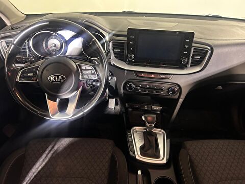 kia, cee'd, hatchback 1.6 crdı elegance dct, otomatik, dizel 2.el otomobil | renew 26
