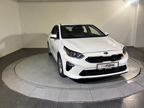 kia, cee'd, hatchback 1.6 crdı elegance dct, otomatik, dizel 2.el otomobil | renew 7