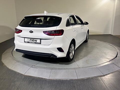kia, cee'd, hatchback 1.6 crdı elegance dct, otomatik, dizel 2.el otomobil | renew 24