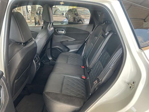 nissan, qashqai, 1.3 dıg-t mhev platinum premium 4x4 cvt, otomatik, benzin 2.el otomobil | renew 17