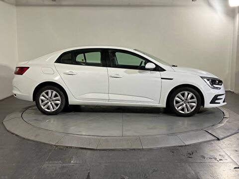 renault, megane, sedan 1.3 tce joy edc, otomatik, benzin 2.el otomobil | renew 40