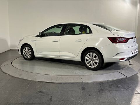 renault, megane, sedan 1.3 tce joy edc, otomatik, benzin 2.el otomobil | renew 26