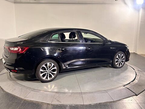 renault, megane, sedan 1.3 tce ıcon edc, otomatik, benzin 2.el otomobil | renew 19