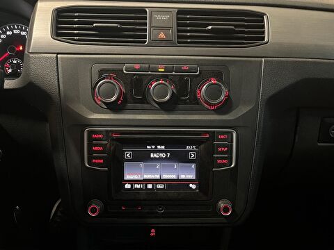 volkswagen, caddy, combi 2.0 tdı scr bmt trendline, manuel, dizel 2.el otomobil | renew 17