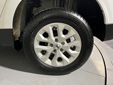 dacia, duster, suv 1.0 tce eco-g expression, manuel, benzin + lpg 2.el otomobil | renew 32