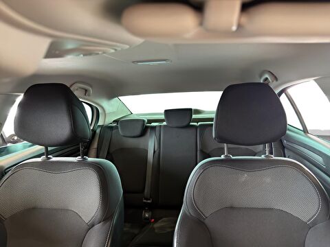 renault, megane, sedan 1.3 tce joy comfort edc, otomatik, benzin 2.el otomobil | renew 14