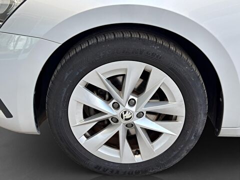 skoda, octavia, 1.5 tsı mhev premium dsg, otomatik, benzin 2.el otomobil | renew 6