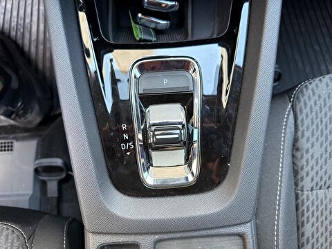 skoda, octavia, 1.5 tsı mhev premium dsg, otomatik, benzin 2.el otomobil | renew 17