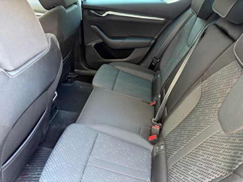 skoda, octavia, 1.5 tsı mhev premium dsg, otomatik, benzin 2.el otomobil | renew 14