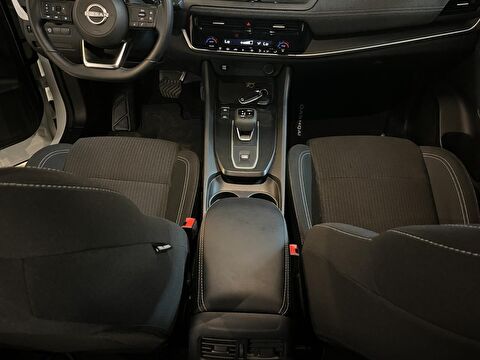 nissan, qashqai, 1.3 dıg-t mhev design pack 4x2 cvt, otomatik, benzin 2.el otomobil | renew 20