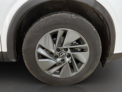 nissan, qashqai, 1.3 dıg-t mhev design pack 4x2 cvt, otomatik, benzin 2.el otomobil | renew 7