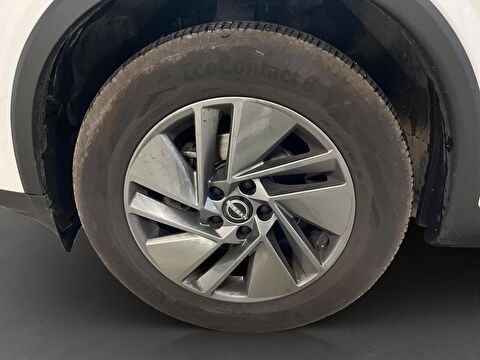 nissan, qashqai, 1.3 dıg-t mhev design pack 4x2 cvt, otomatik, benzin 2.el otomobil | renew 6