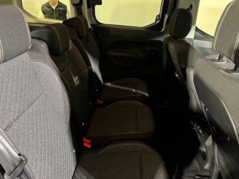 peugeot, rifter, combi 1.5 bluehdı allure, manuel, dizel 2.el otomobil | renew 29