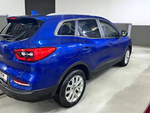 renault, kadjar, suv 1.3 tce touch roof edc, otomatik, benzin 2.el otomobil | renew 7