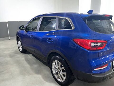 renault, kadjar, suv 1.3 tce touch roof edc, otomatik, benzin 2.el otomobil | renew 15