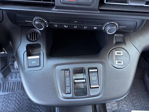 peugeot, partner, 1.5 bluehdı comfort uzun eat8, otomatik, dizel 2.el otomobil | renew 18