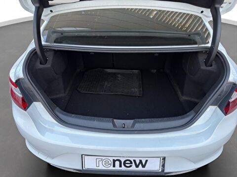 renault, megane, sedan 1.3 tce joy, manuel, benzin 2.el otomobil | renew 10