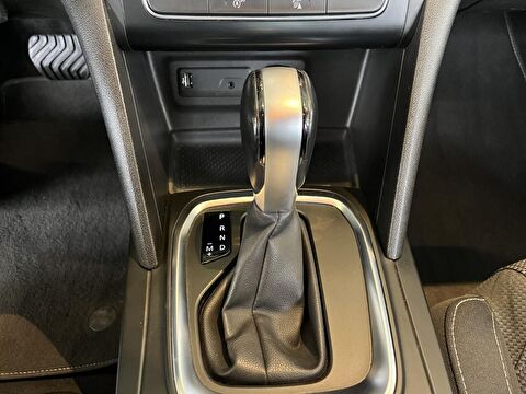 renault, megane, sedan 1.3 tce joy edc, otomatik, benzin 2.el otomobil | renew 18