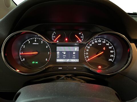 opel, crossland, 1.2 turbo essential, otomatik, benzin 2.el otomobil | renew 12