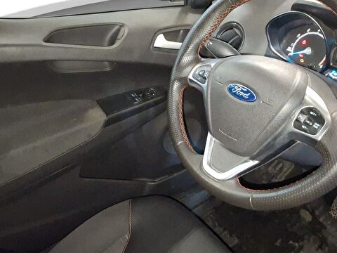 ford, tourneo courier, 1.0l ecoboost titanium plus, manuel, benzin 2.el otomobil | renew 25