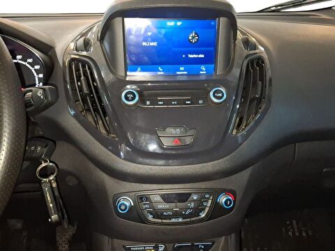 ford, tourneo courier, 1.0l ecoboost titanium plus, manuel, benzin 2.el otomobil | renew 17