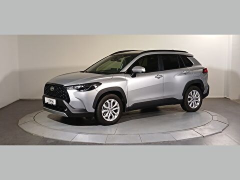 Toyota, Corolla, Cross 1.8 Hybrid Flame X-Pack e-CVT, Otomatik, Hybrid 2. el otomobil | renew Mobile