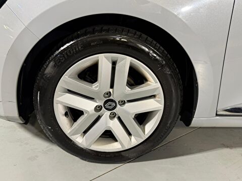 renault, clio, hatchback 1.0 tce evolution x-tronic, otomatik, benzin 2.el otomobil | renew 30