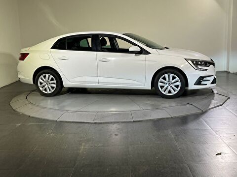 renault, megane, sedan 1.3 tce joy comfort edc, otomatik, benzin 2.el otomobil | renew 9