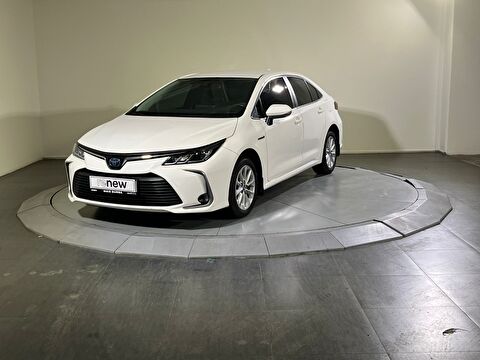 Sedan 1.8 Hybrid Dream e-CVT, 2. el otomobil | renew