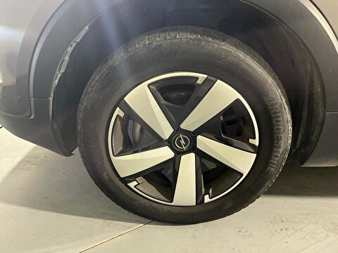 opel, crossland, suv 1.2 turbo essential otomatik, otomatik, benzin 2.el otomobil | renew 30