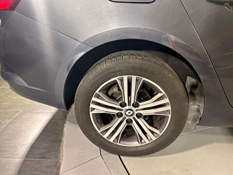 renault, megane, sedan 1.3 tce touch edc, otomatik, benzin 2.el otomobil | renew 13