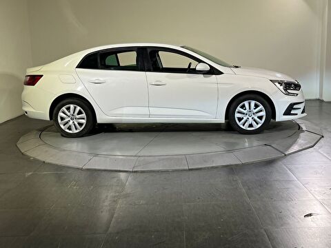 renault, megane, sedan 1.3 tce joy comfort edc, otomatik, benzin 2.el otomobil | renew 16