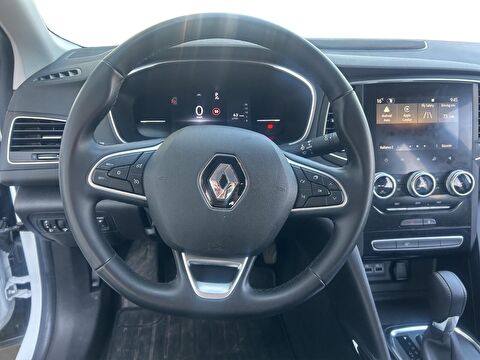 renault, megane, sedan 1.3 tce touch edc, otomatik, benzin 2.el otomobil | renew 12