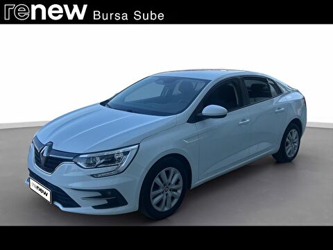 Sedan 1.3 TCe Touch EDC, 2. el otomobil | renew