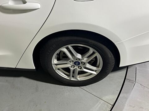 ford, focus, sedan 1.5 tdcı trend x powershift, otomatik, dizel 2.el otomobil | renew 41